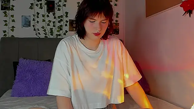 miss Lizzy online show from 12.05.24