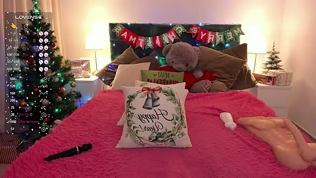 missAngellina online show from 12.30.24