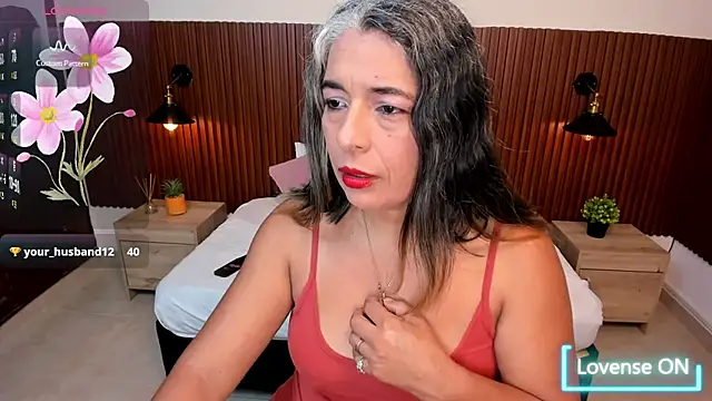 Snapshot of tammy_lynn69 chatting on 09.18.25 tammy lynn69 online show from 09.18.25