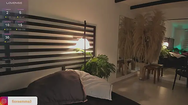 Snapshot of afrodita__25 chatting on 12.27.24 afrodita 25 online show from 12.27.24