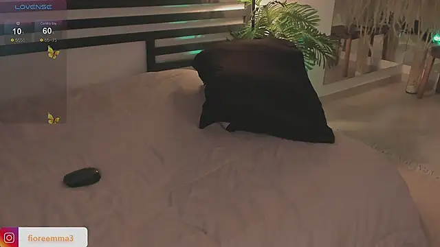 Snapshot of afrodita__25 chatting on 01.05.25 afrodita 25 online show from 01.05.25