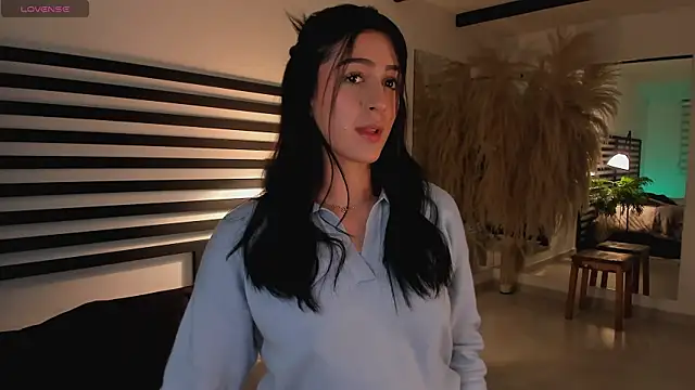 Snapshot of afrodita__25 chatting on 02.07.25 afrodita 25 online show from 02.07.25