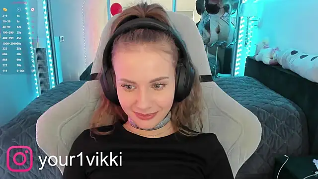 Vikki Cheese online show from 02.28.25