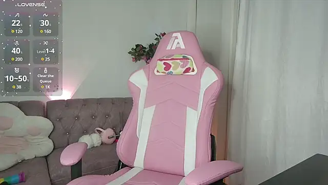 keissy rincon  online show from 01.08.25