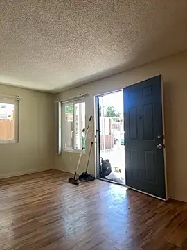 demonslayerr999 online show from 09.16.25