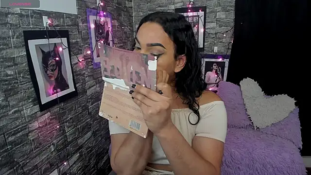 Andrys  online show from 11.24.25