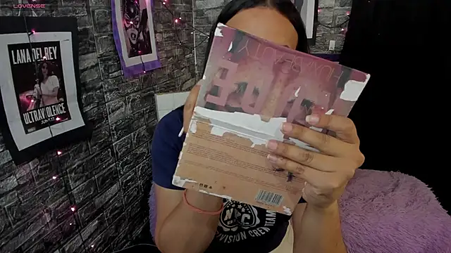 Andrys  online show from 04.14.26