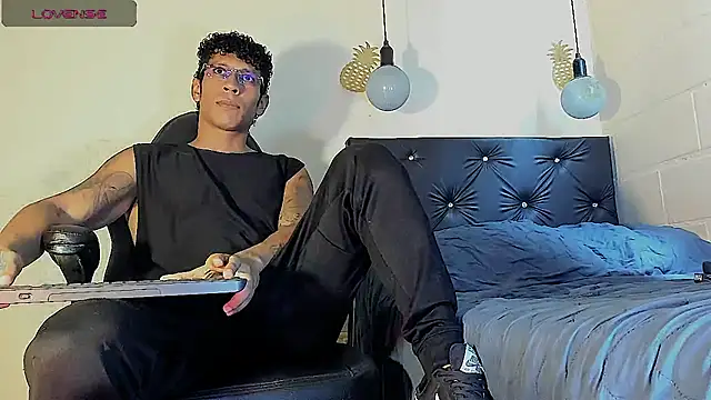 FuckHardlove online show from 03.02.25
