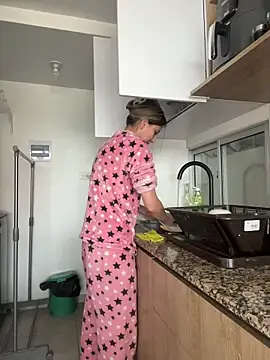 Ameellie online show from 10.10.25