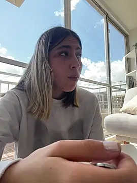 Ameellie online show from 04.04.26