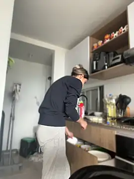 Ameellie online show from 04.15.26