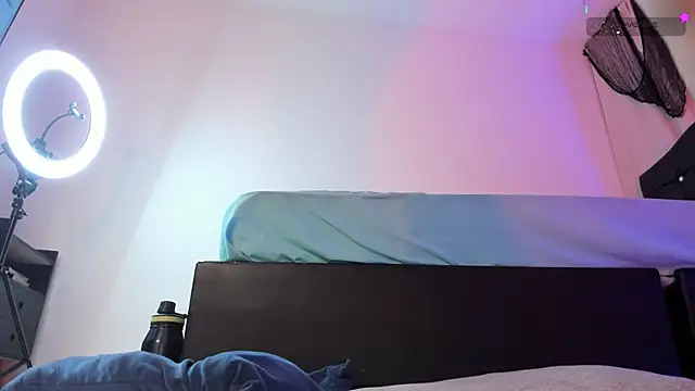 Mia depp online show from 12.07.24