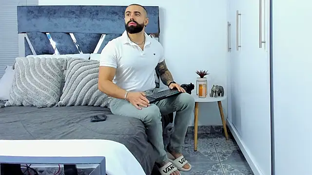 Zack Froone online show from 12.01.25