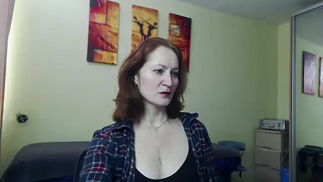 AmellyGrand online show from 02.17.25