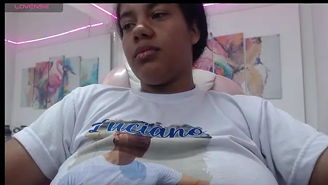 alegriamartinez online show from 10.31.25