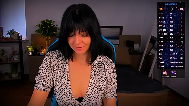  Kelly   online show from 10.22.25