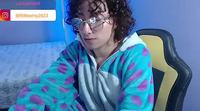 little  amy  online show from 01.20.25