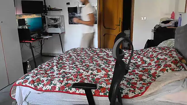 Alexox02 online show from 10.15.25