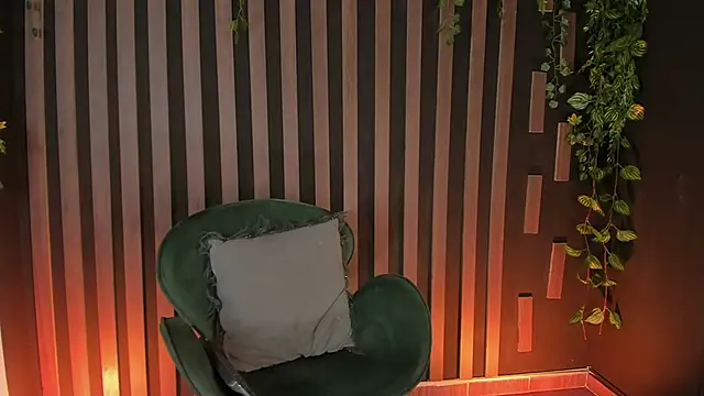 Kleeopatra  online show from 02.08.25