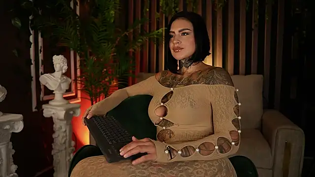 Kleeopatra  online show from 09.22.25