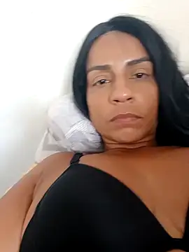 Snapshot of casal7722 chatting on 12.31.24 casal7722 online show from 12.31.24