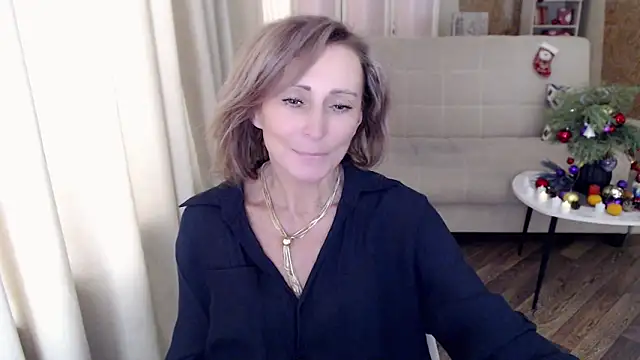 Snapshot of HornyMilf_777 chatting on 01.05.25 HornyMilf 777 online show from 01.05.25