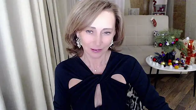 Snapshot of HornyMilf_777 chatting on 01.09.25 HornyMilf 777 online show from 01.09.25