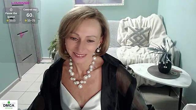Snapshot of HornyMilf_777 chatting on 06.26.26 HornyMilf 777 online show from 06.26.26
