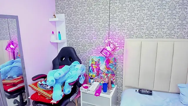 MILEY JOAS2 online show from 12.13.24