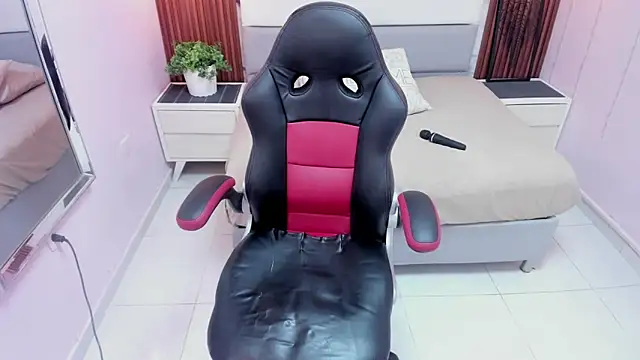 MILEY JOAS2 online show from 03.03.26