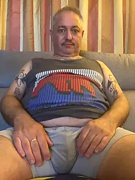 Russirayu online show from 10.19.25