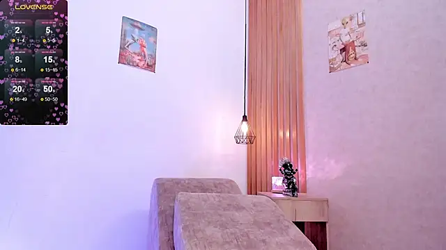 Snapshot of PawgGirl18 chatting on 03.17.25 PawgGirl18 online show from 03.17.25