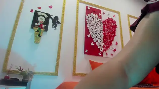 Snapshot of CandyQueenGold chatting on 02.23.25 CandyQueenGold online show from 02.23.25