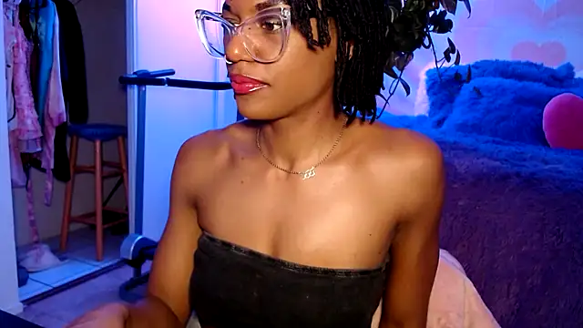 CocoSage online show from 02.12.26