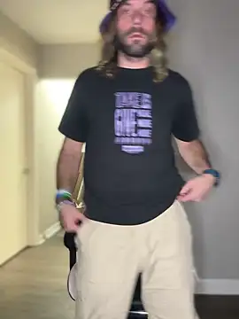 4kUsh2Fashion0 online show from 01.12.25