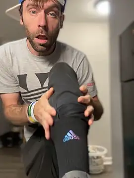 4kUsh2Fashion0 online show from 09.17.25