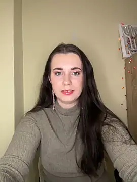 Teylor Love online show from 02.14.25