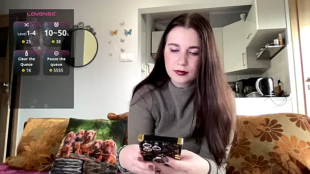 Teylor Love online show from 11.14.25