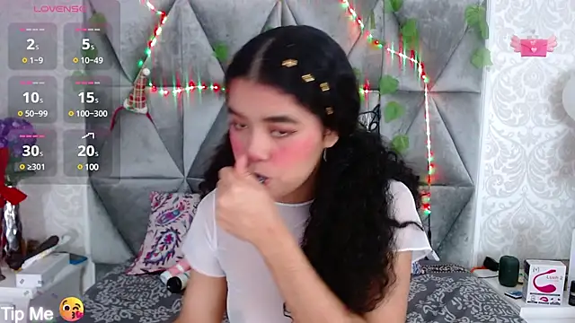 Angela lovee online show from 01.04.25