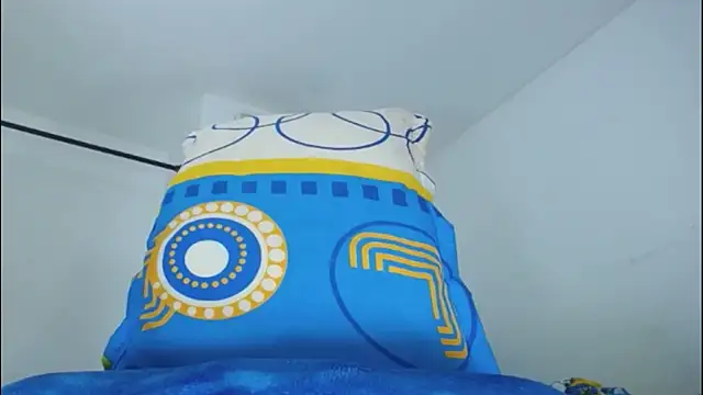 Snapshot of MonikTSbigcock chatting on 04.10.26 MonikTSbigcock online show from 04.10.26