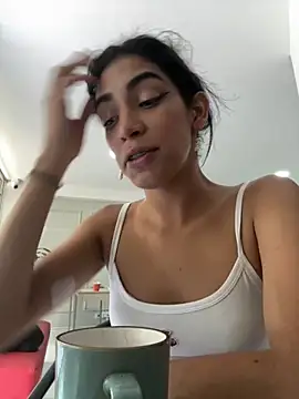 Alahia Rodriguez online show from 03.05.26