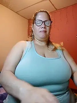 EllisW8 online show from 01.07.25