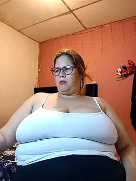 EllisW8 online show from 01.25.25