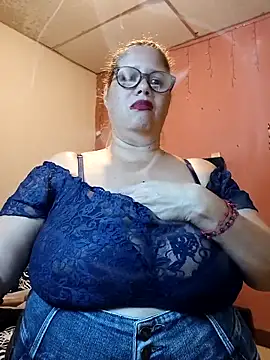 EllisW8 online show from 03.12.25