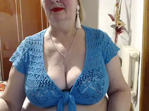 Secretfox online show from 02.08.25