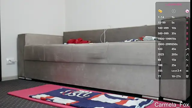 Snapshot of Carmela_fox chatting on 10.17.25 Carmela fox online show from 10.17.25