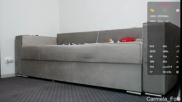 Snapshot of Carmela_fox chatting on 10.18.25 Carmela fox online show from 10.18.25