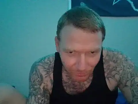 Snapshot of jtexas05 chatting on 10.26.25 jtexas05 online show from 10.26.25