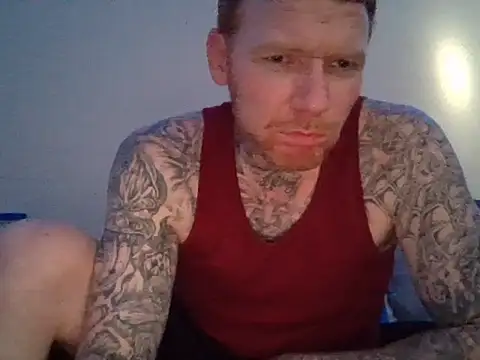 Snapshot of jtexas05 chatting on 10.31.25 jtexas05 online show from 10.31.25