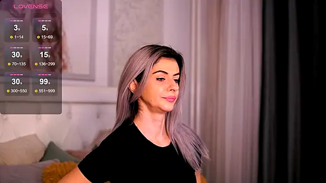 Adelyn Chase online show from 10.04.25